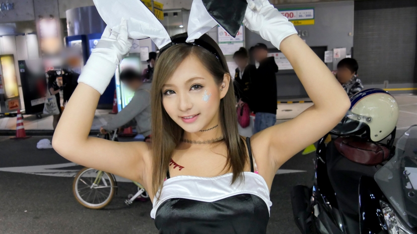 【ハロウィンナンパ！浮かれた素人娘大収穫！】あかり(20)友達とはぐれたほろ酔いギャルをインタビューと称しホテルへIN！自称・感度世界一！？Dカップおっぱい触られビクビク感じまくり！イケメン以外とヤりたくないと駄々をコネつつもハメちゃえば「気持ちいい」連呼！